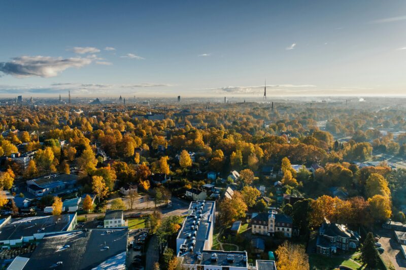 Navigating Real Estate Law: Essential Insights for Buyers, Sellers, and Investors